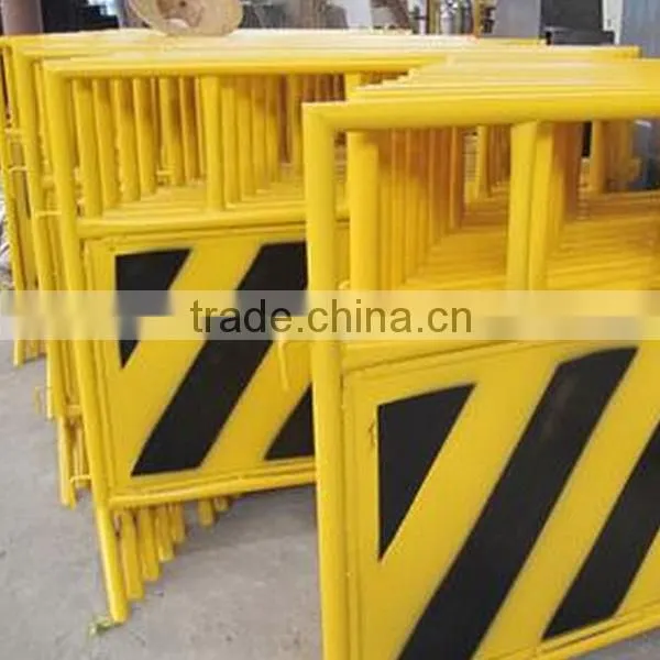 Crowd Control Barricade,traffic Plastic Barriers photo-3