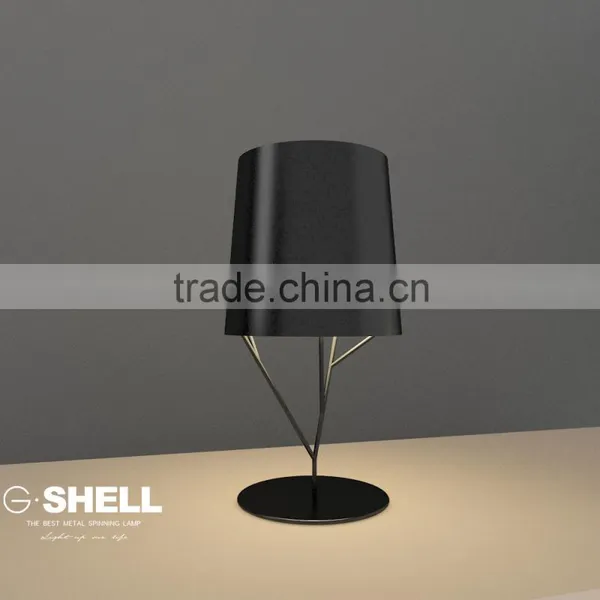 Contemporary Classic Style Metal Decoration Hotel Table Lamp photo-5
