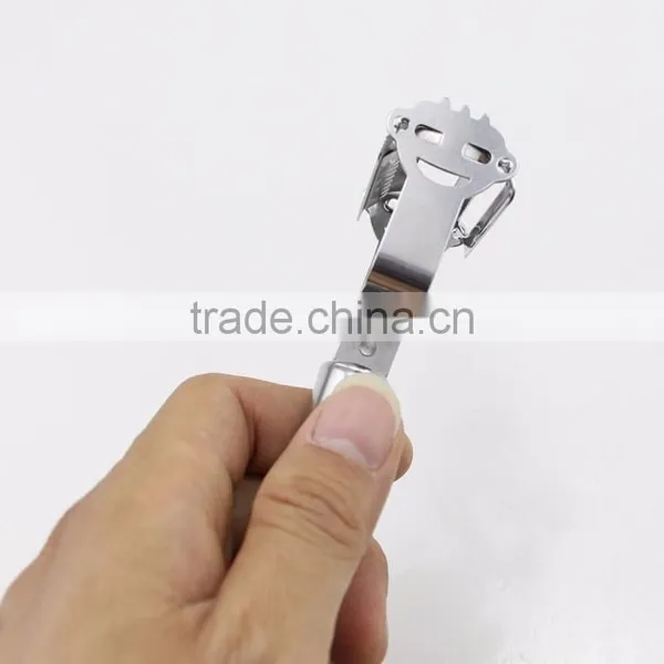 Stainless Steel Vegetable & Fruit Peeler With Smile Design photo-4