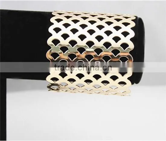 2015 Squama Design Jewelry Hollow Bangle,adjustable Bracelet Bangles for Costume photo-6