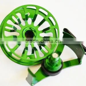 Fly Roll With Three Dimensional Balance and Lightweight Design