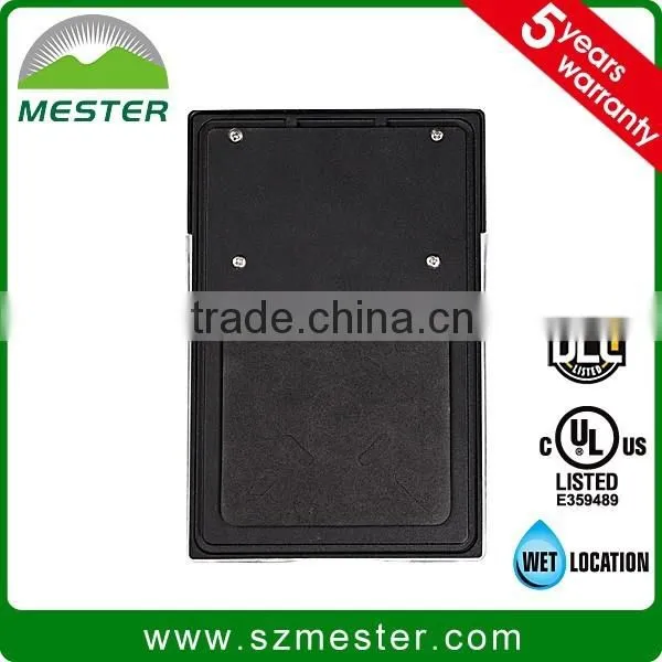 DLC UL Listed Competie Price Dark Bronze 25W Wall Mount LED Wall Pack photo-3
