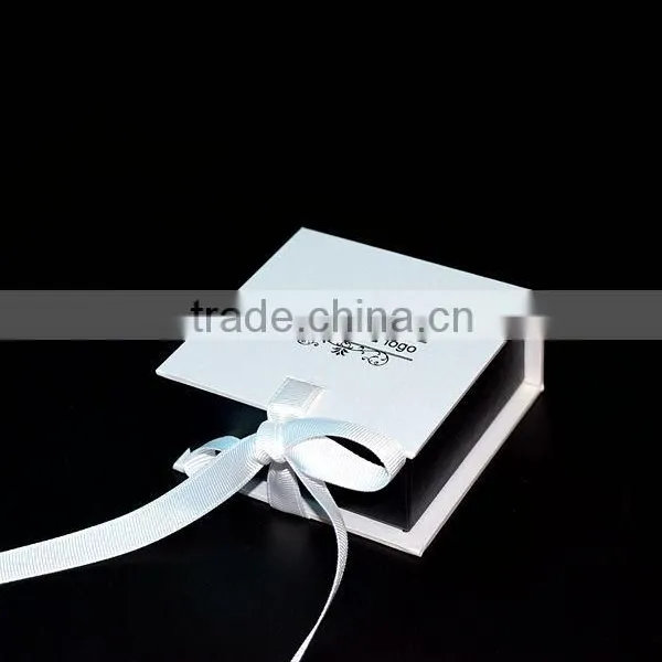 Top Sale Plain Gift Box White Packaging for Boutique photo-2