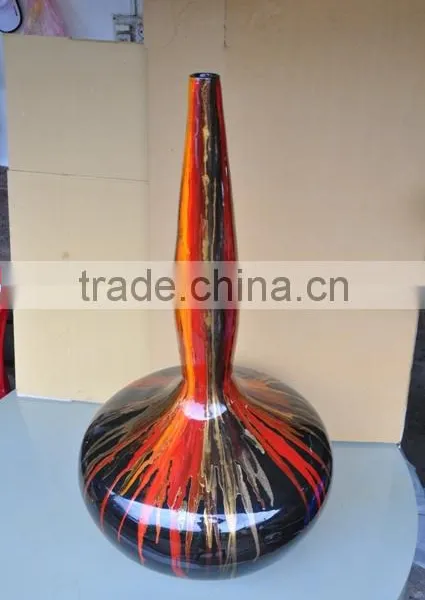 2014 Lacquer Vase