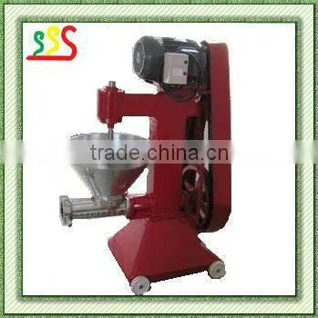 Painted Small and Medium-sized Meat Mincer/grinder photo-2
