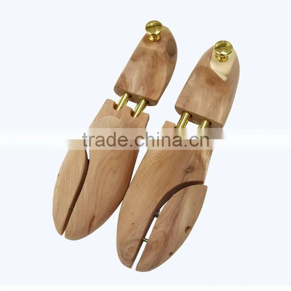 Made in China High Quality Aromatic Red Cedar Wood Shoe Lasts in Double Tube photo-2