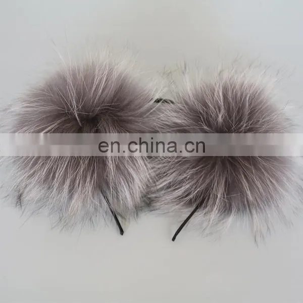 Handmade Fur Accessory High Quality Raccoon Fur Ball Hair Decoration Fashion Style photo-3