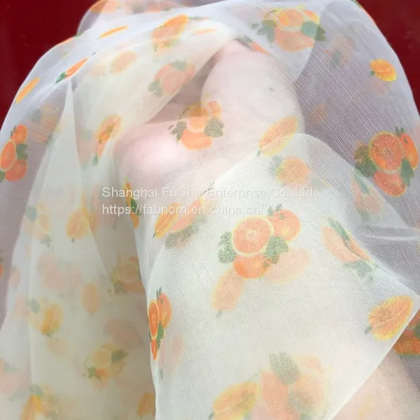 Ткань для одежды из хлопковой поплины плотностью 115 г