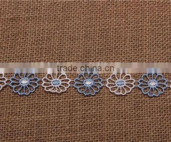 Two-tone Flower Pattern Chemical Hollow Lace Trim for Accessory and Garment photo-2