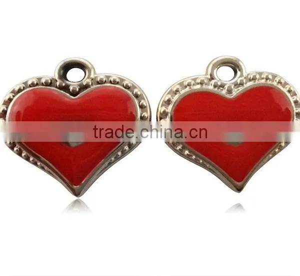 Acrylic Red Heart Shaped Beads Pendant photo-3