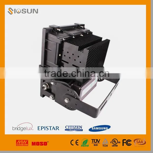 2016 Competitive Price 6000K 200W SMD LED Flood Light photo-3