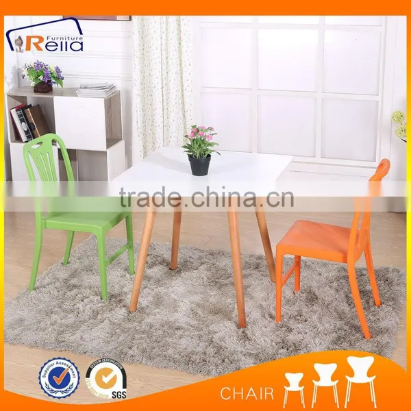 Classic Design Home Furniture Plastic Dining Chair photo-3