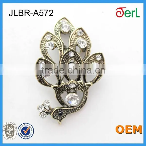 Handmade Accessories Women Brooch Big Peacock Shape Crystal Rhinestone Brooch photo-3