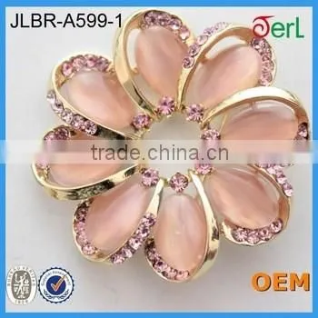 Wholesale Bridal Crystal Invitation Brooches photo-5