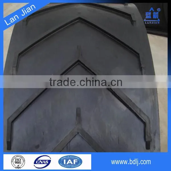 Patterned Conveyor Belt/High Strength And Cheap Rubber Conveyor Belt photo-2