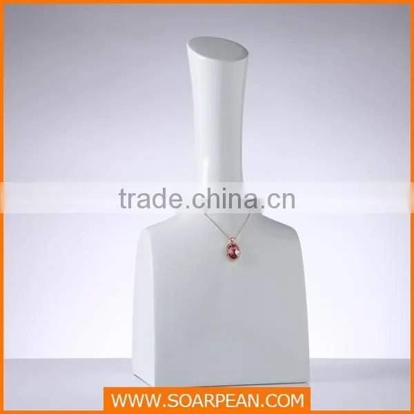 Fashion Fiberglass Props Necklace Jewelry Display photo-4