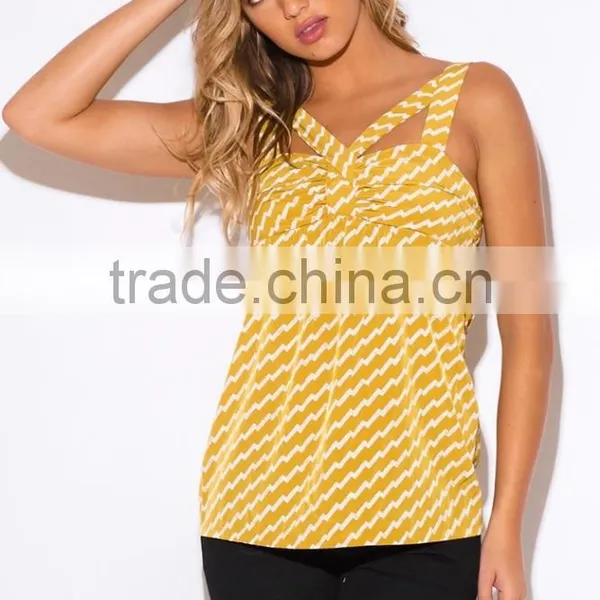 Trendy Woman Yellow Chevron Print Cut Out Party Bulk Tank Top photo-4
