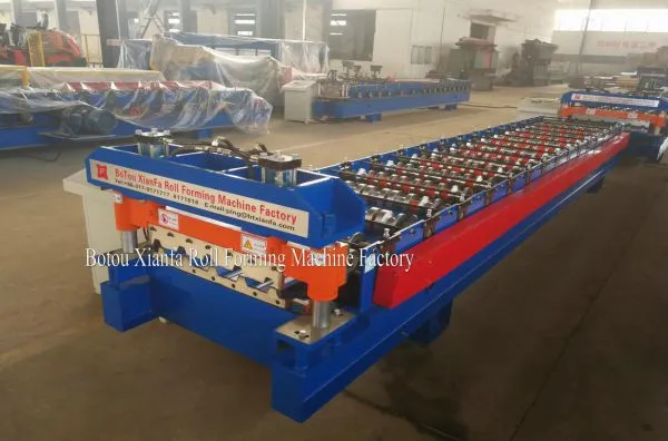 Latest Designed Profile Metal Roofing Roll Forming Machine photo-2
