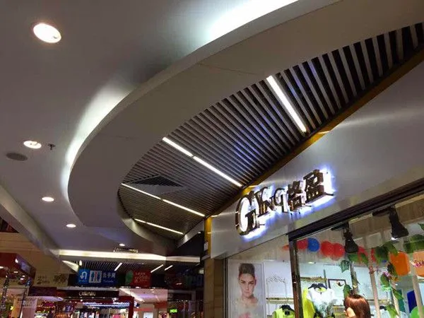 Exterior Curtain Wall Aluminum Square Pass Factory Wholesale