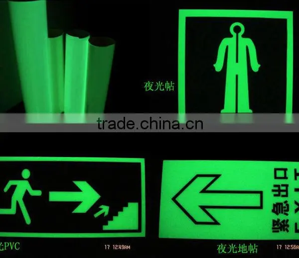 OEM Custom Black and White Puffy Sticker Which Can Glow In the Dark photo-4