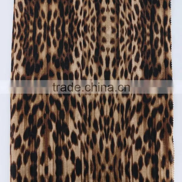 Screen Printed Linen Fabric Wholesale,leopard Print Dress Fabric,100% Linen Fabric photo-2