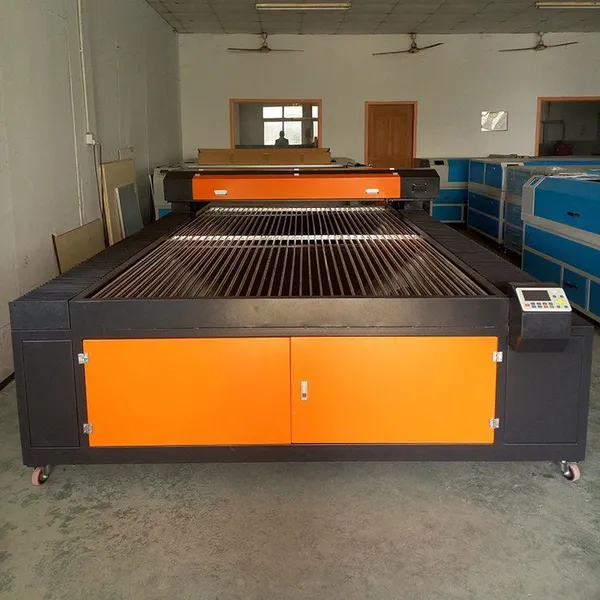 Equipamento de Gravura em Vidro