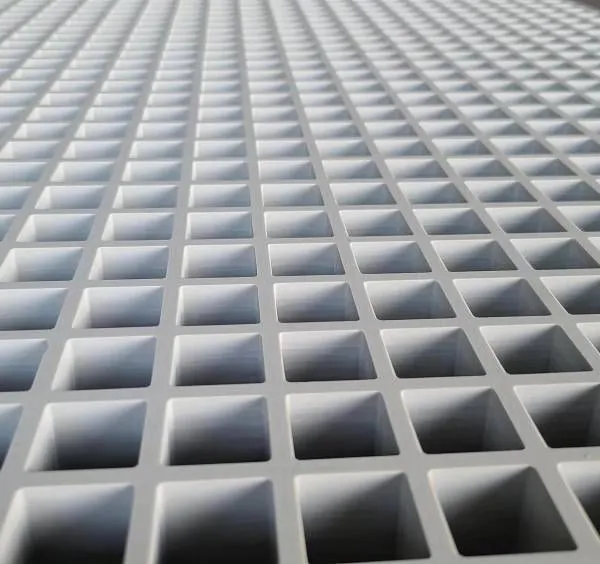 Fiberglass Grating for Leaking Floors in Workshop, Full Range of Models and High Quality Fiberglass Trench Covers for Car Wash, Yutai
