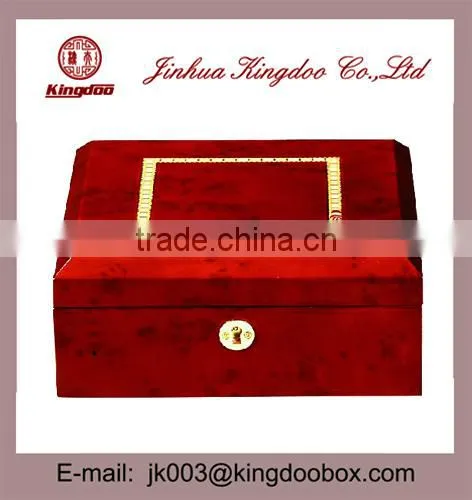 Jinhua Supplier Square Wooden Watch Box With Lock Velvet Lining
