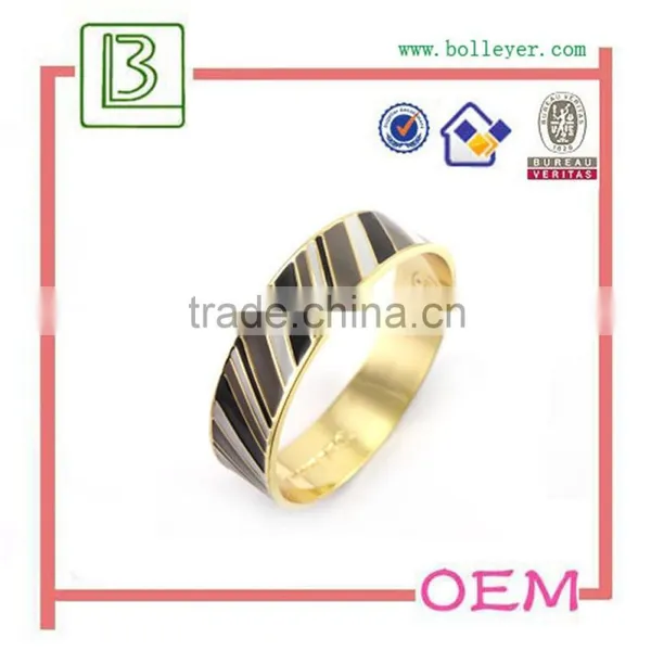 Supplier Jewelry Zinc Alloy Bracelet Wholesale photo-2
