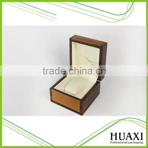 Glossy Wooden Storage Box Gift Wrist Watch Storage Box With PU Inside photo-5