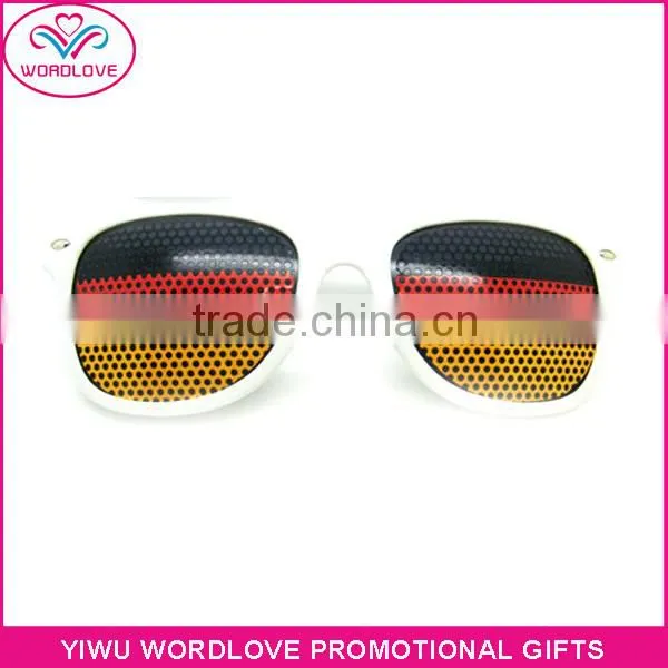 Cheap Yiwu Wholesale Promotional UK Flag Sunglasses, World Cup Soccer Fans Item Sunglasses photo-5
