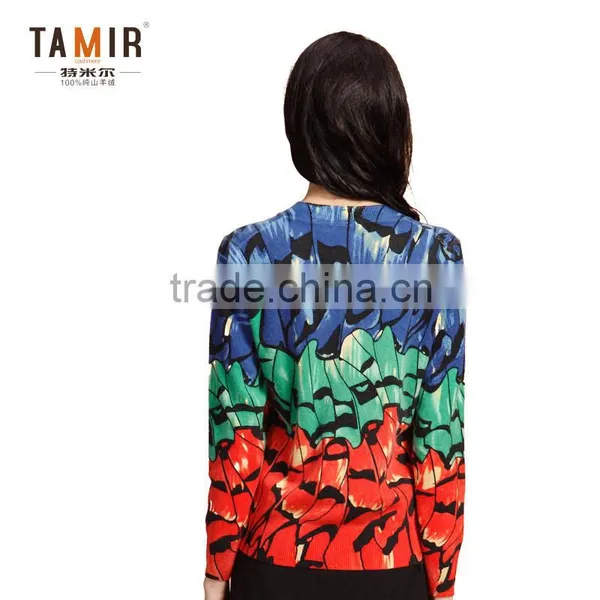Muti Color Print V Neck Cashmere Sweater, Ladies Fashion Delicate Print Cashmere Sweater photo-2