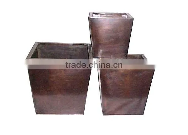 Square Planter,Round Planter,Metal Planter,Brass Planer,Aluminium Planter,Iron Planter,Planter For Garden,Oval Planter