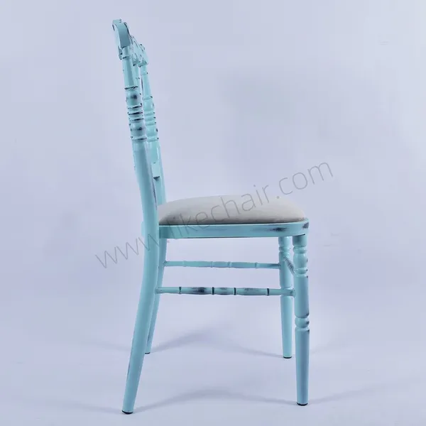 Stylish Elegant Antique Metal Wedding Chairs Durable Iron Hotel Furniture for Farmhouse Party Home Office Factory Sale photo-3