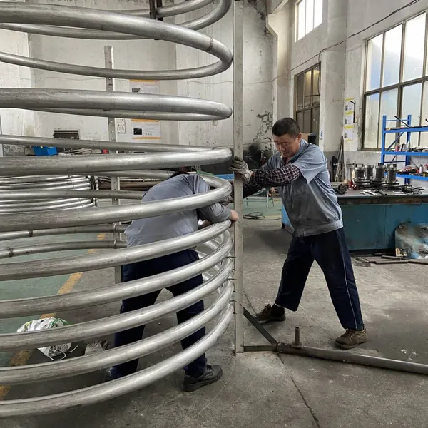 Manufacturer of Stainless Steel and Carbon Steel Half-round Pipes in Jiuquan City, Gansu Province - Changzhou Lizhao Coil Pipes