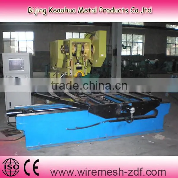 Automatic Metal Sheet Punching Machine photo-4