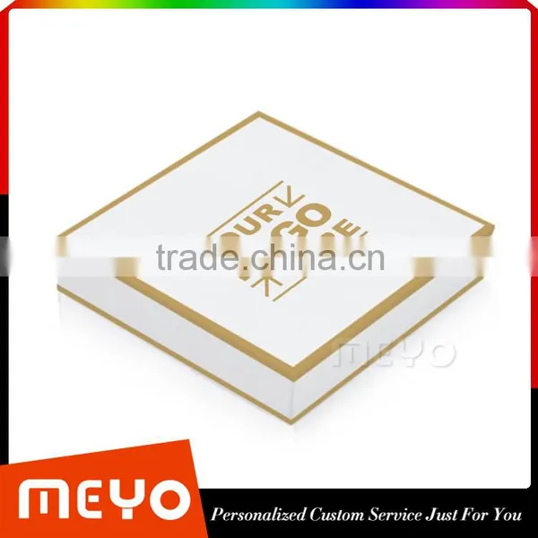 Classic Folding Metal Reflected Rounded Makeup Mirror photo-3