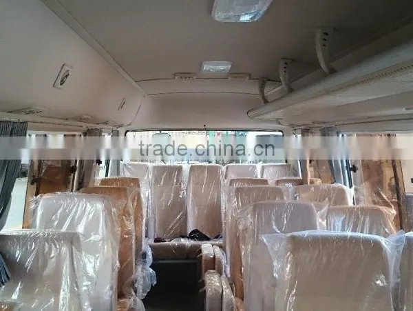 7.5m 26 Seats Coaster Type Mini Bus With Cummings Engine HM6700 photo-5