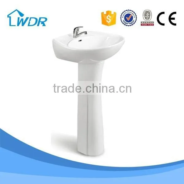 China Sanitary Wares Ceramic Dining Room Wash Basin With Pedestal