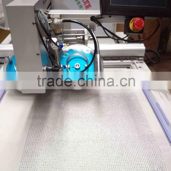 CE Approved Automatic Rhinestone Fixing Machine photo-2