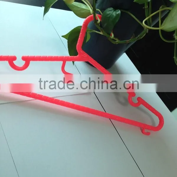 2017 China Supplie Hot Sale Plastic Hanger for Dress photo-4