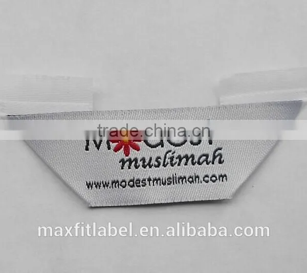 China Custom High Quality Cheap Garments Woven Labels photo-2