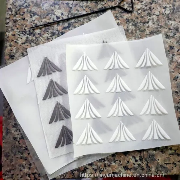 Rubber Heat Transfer Sticker Pressing Machine for Garment photo-2
