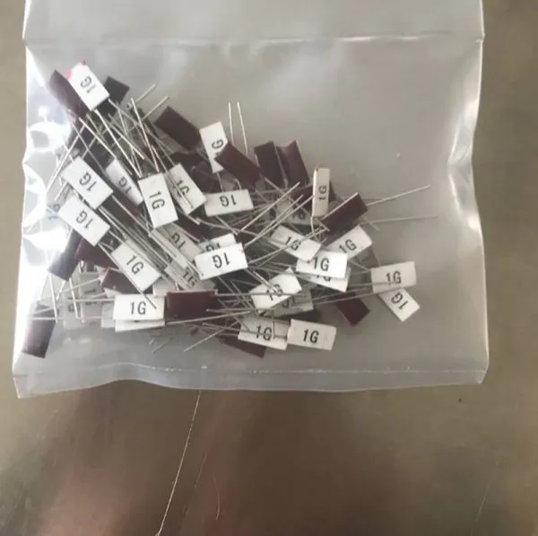 RI80f 1/2W 1GR Чиповые высоковольтные резисторы с толстыми пленками