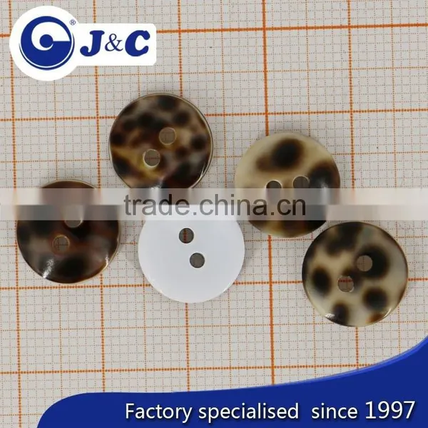 2015 Fashion OEM Nature Color TG Shell Button photo-4