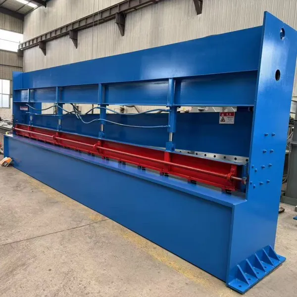 Metal Steel Plate Shearing Machine Hydraulic Shearing Machine 6-meter * 3mm Customized According to Needs photo-2