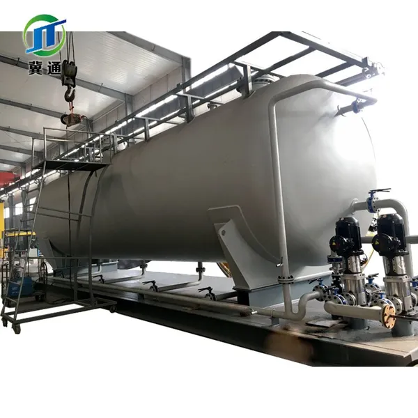 Horizontal separation buffer tank for oil fields, separation container