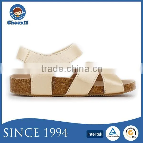 2016 Fashionable Golden Leather Girls Sandals With Cork Sole photo-3