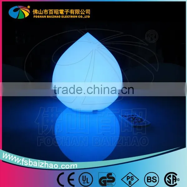 China Manufactuer RGB Living Color Changing Heart Shape LED Table Lamp