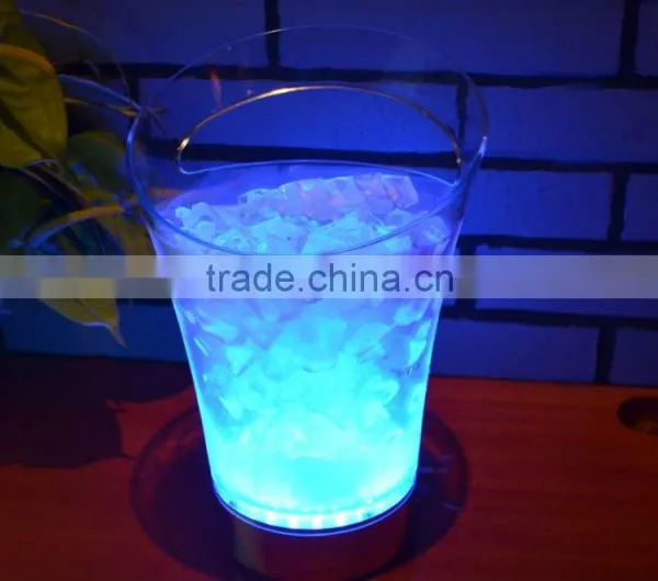 Factory Direct Whole Sale Led Color Changing Modern Clear Ice Bucket Ice Cooler and Holder photo-2